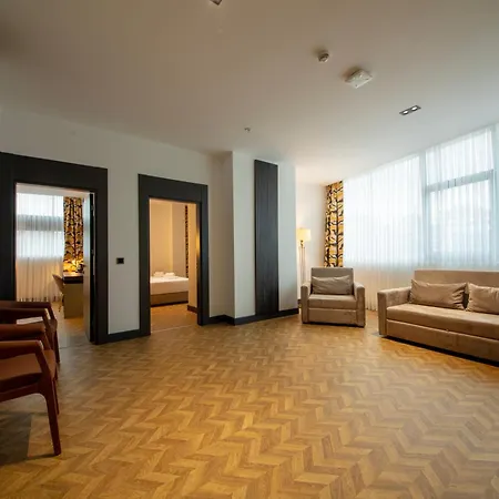 V Center Szálloda