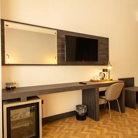 Hotel V Center Trebizonda