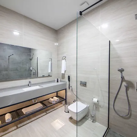 V Center Hotel Trebizonda